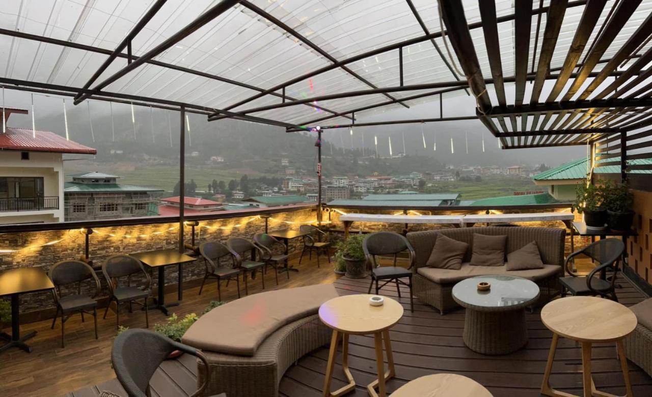 Ludrong Hotel Тхимпху Екстериор снимка