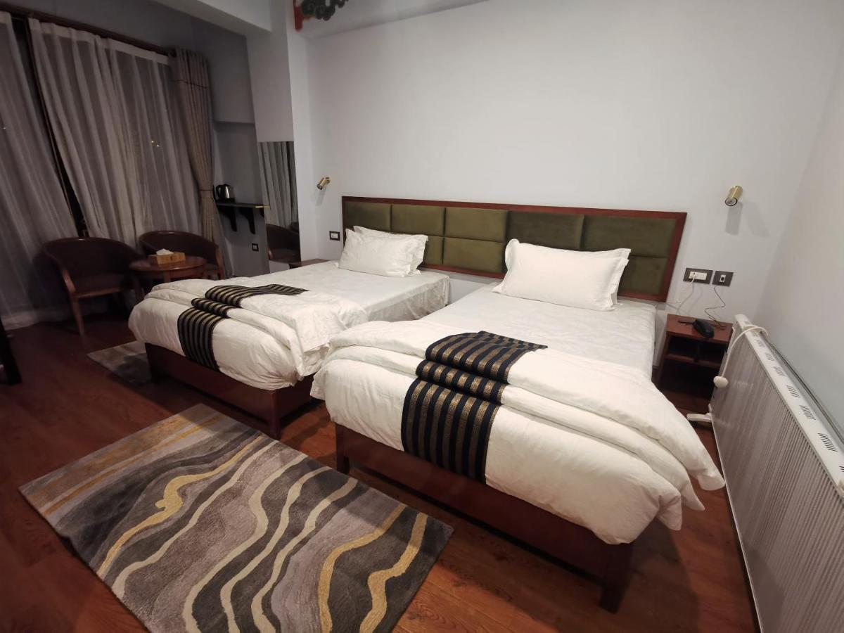 Ludrong Hotel Тхимпху Екстериор снимка